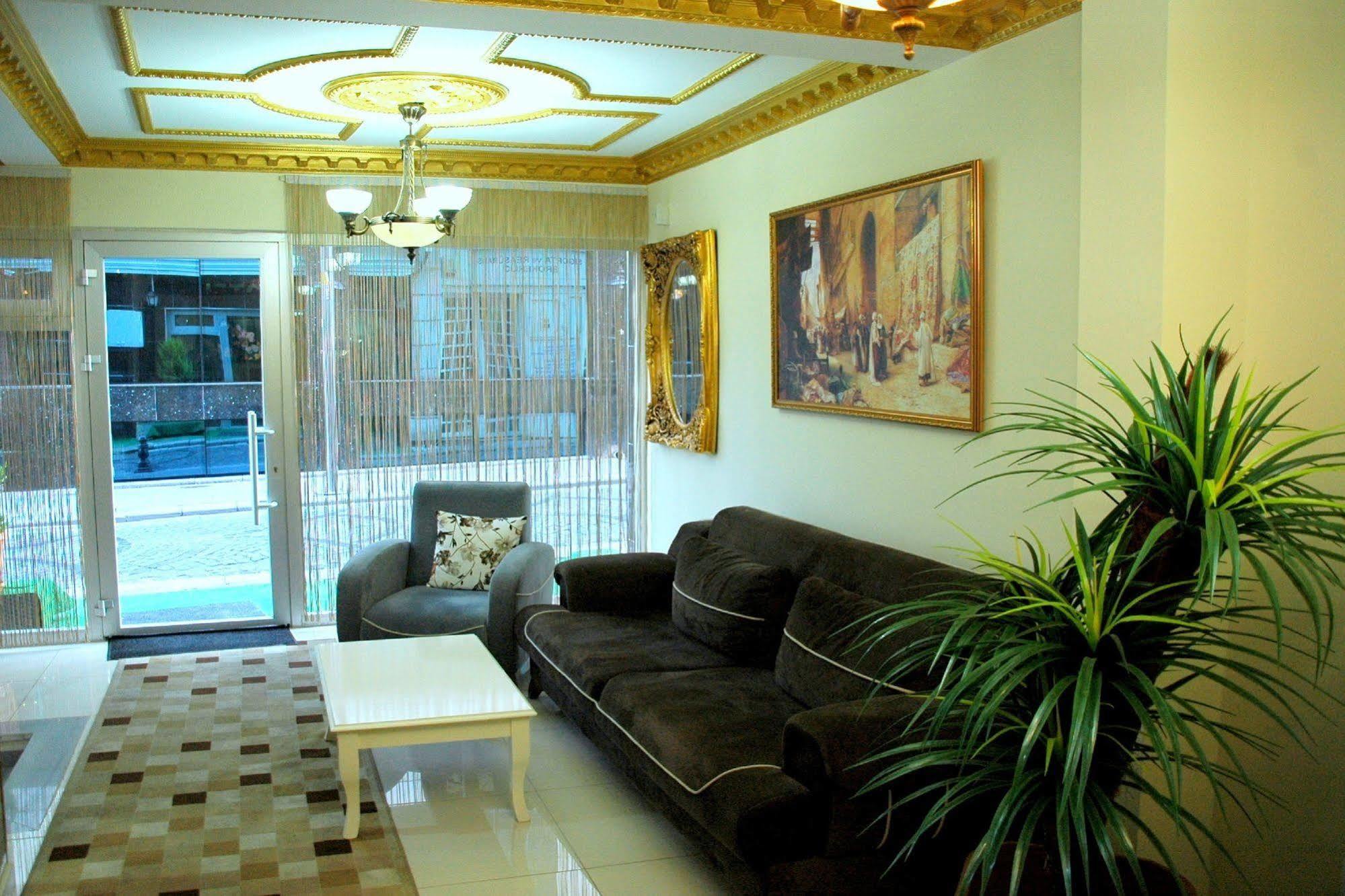 Tolga Hotel Истанбул Екстериор снимка
